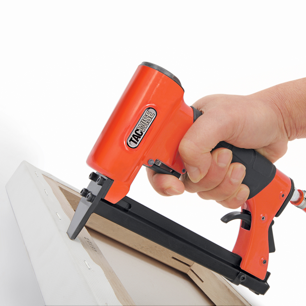 71 Upholstery Air Staple Tacker with 120,000 x 10mm Staples – Image 5