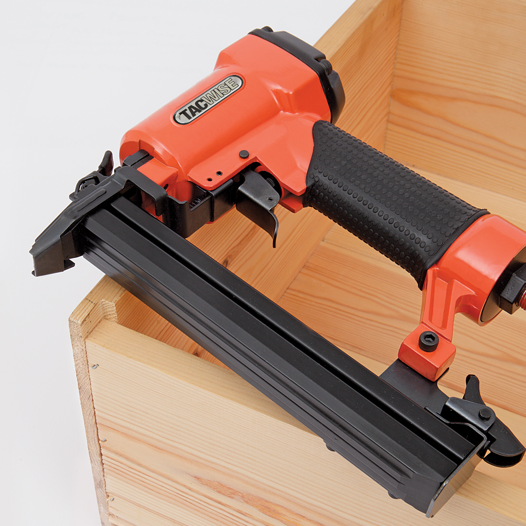 25mm Narrow Crown Air Stapler – Image 2