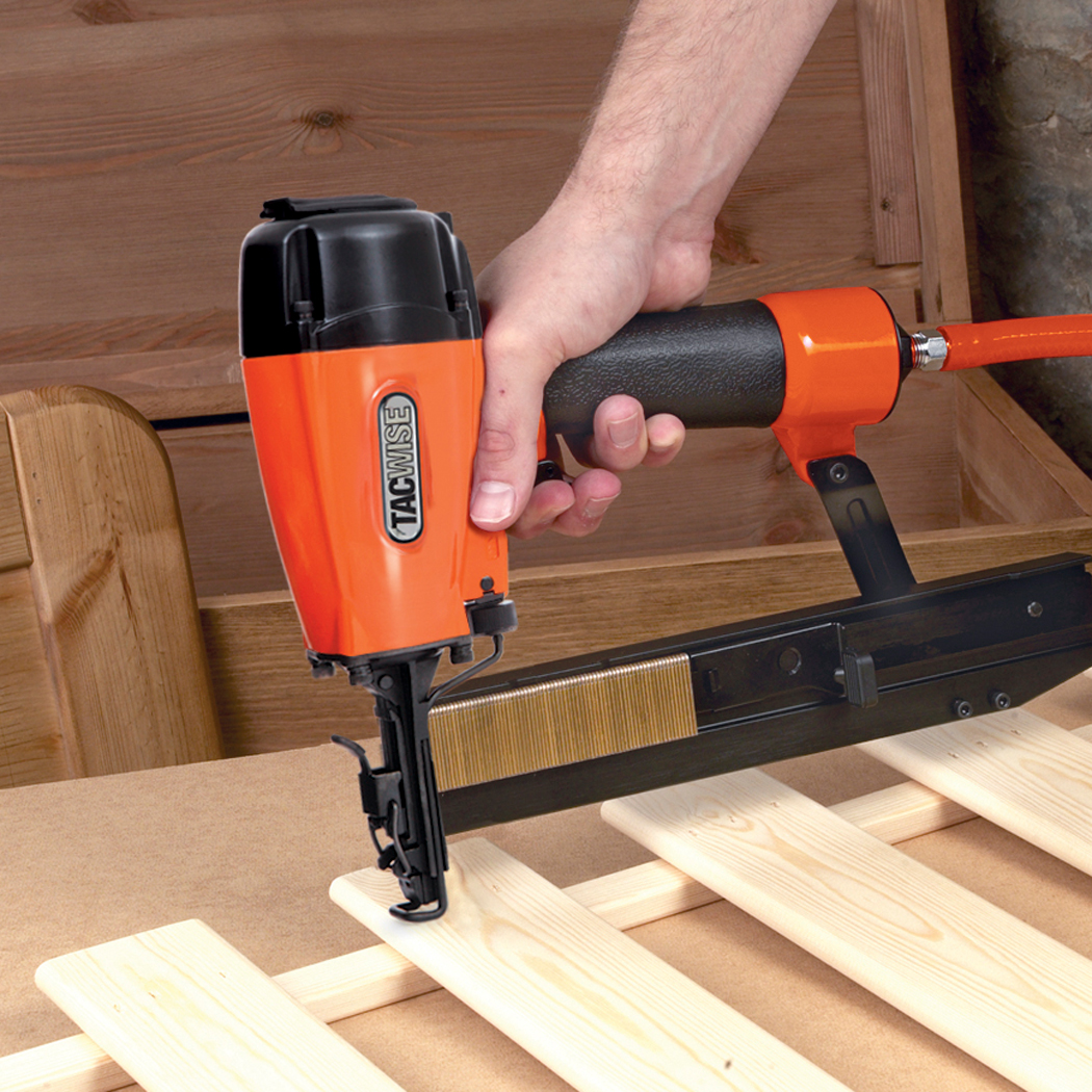 50mm Heavy Duty Stapler – Image 4