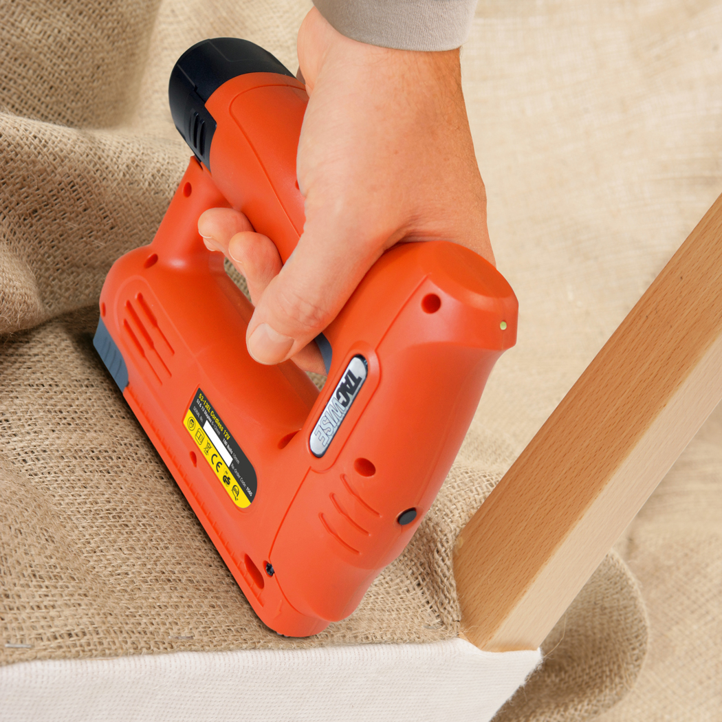 53-13EL Cordless 12V Staple/Nail Gun – Image 3